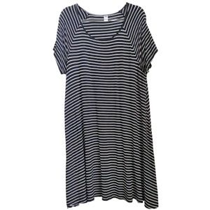 🍁 Old Navy Short Sleeve Striped Dress